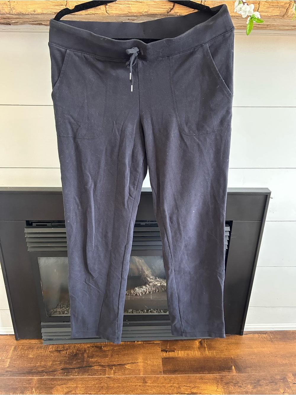 L.L. Bean Navy Drawstring Waist Jogger Pants with Pockets